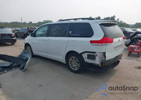 2014 Toyota Sienna Xle V6 8 Passenger из США, поврежденный, VIN 5TDYK3DC9ES410514